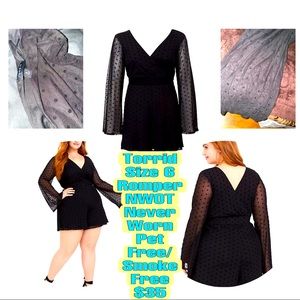 Mesh long sleeve dot romper